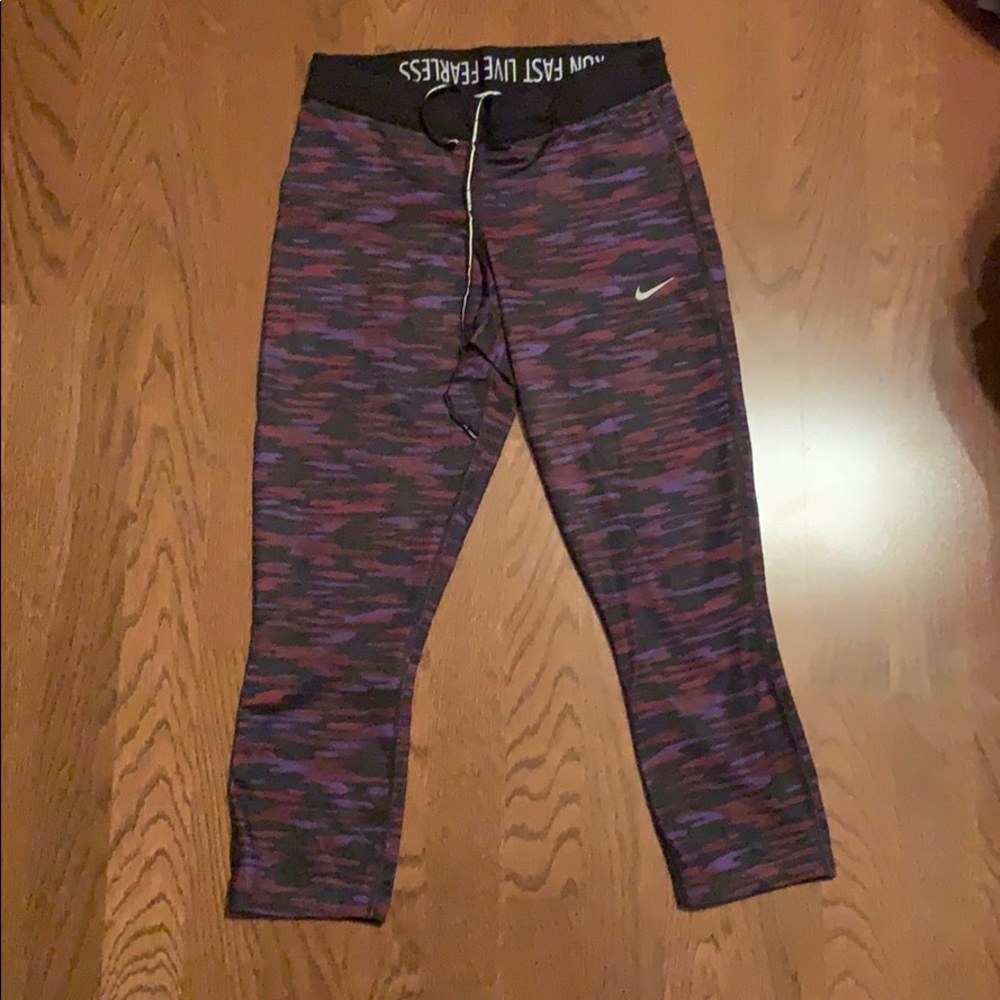 Nike dryfit workout leggings